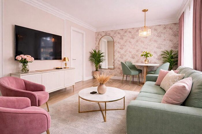 2 Bedroom Flat To Rent In Fortess Road, Camden, London, NW5