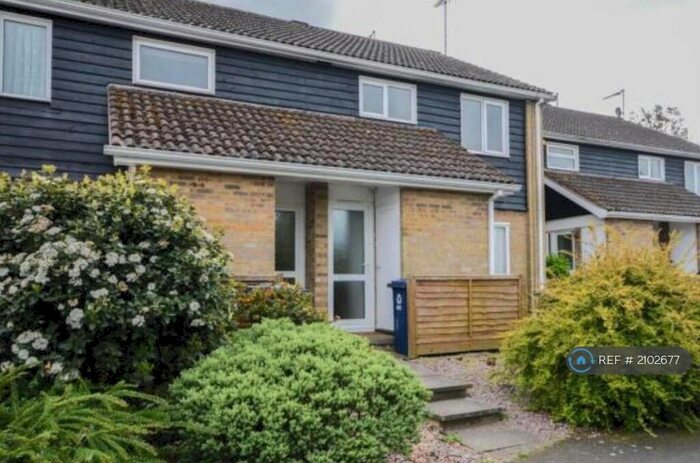 2 Bedroom Flat To Rent In Elm Road, Folksworth, Peterborough, PE7