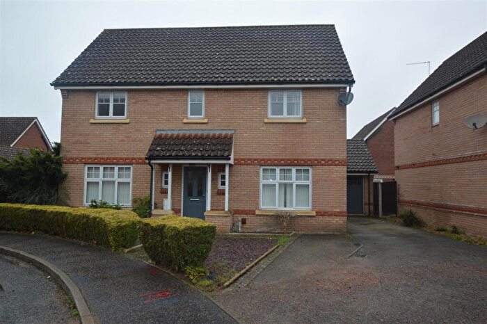 4 Bedroom Detached House To Rent In Lodge Farm Drive, Norwich, NR6