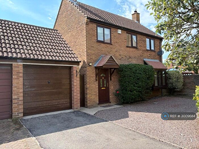 4 Bedroom Detached House To Rent In Inhams Way, Huntingdon, PE28