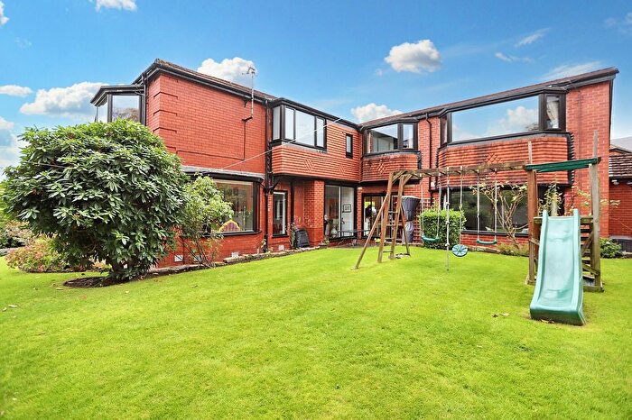 5 Bedroom Detached House For Sale In Bury New Road, Prestwich, M25