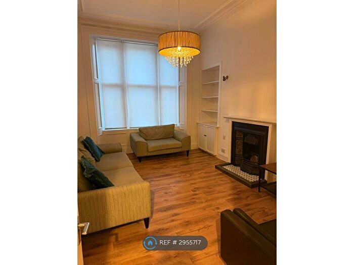 2 Bedroom Flat To Rent In Byres Rd, Glasgow, G12
