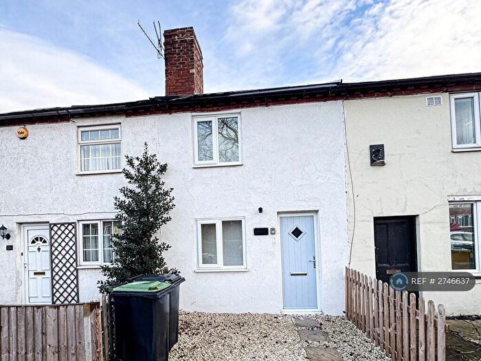 2 Bedroom End Of Terrace House To Rent In Birmingham Road, Bromsgrove, B61