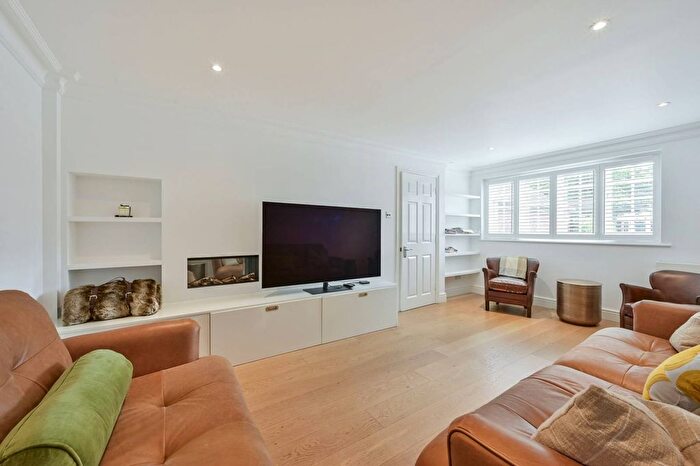 3 Bedroom Property For Sale In Ridgway, Wimbledon Village, London, SW19