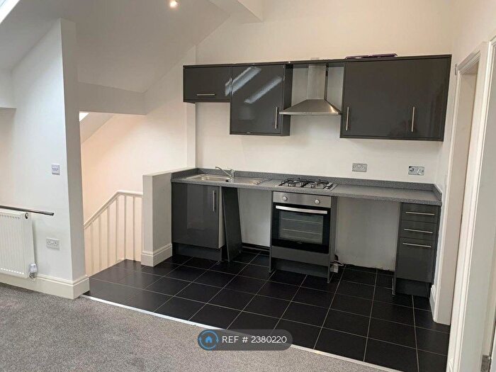 1 Bedroom Flat To Rent In St Johns Road, Waterloo, Liverpool, L22