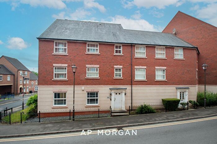 2 Bedroom Flat For Sale In Mereways, Shirley, Solihull, West Midlands, B90