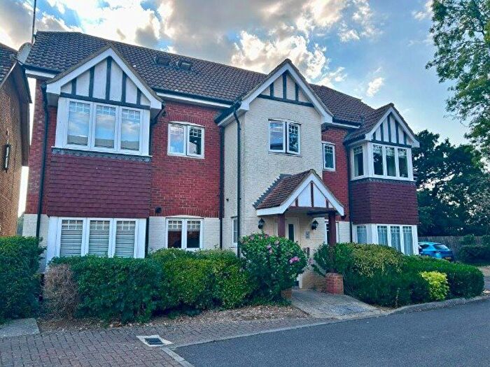 2 Bedroom Flat To Rent In Tilehurst, , Berkshire, RG31