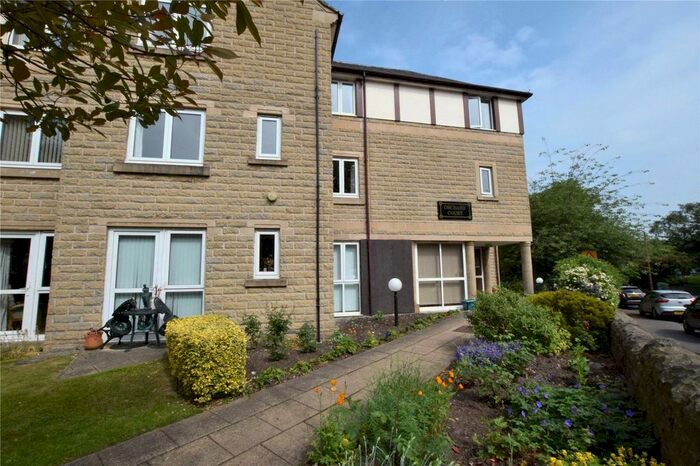 2 Bedroom Flat For Sale In Flat, Orchard Court, St. Chads Road, Leeds, West Yorkshire, LS16