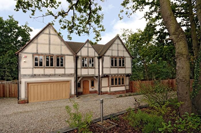 5 Bedroom Detached House To Rent In Virginia Water, Surrey, GU25