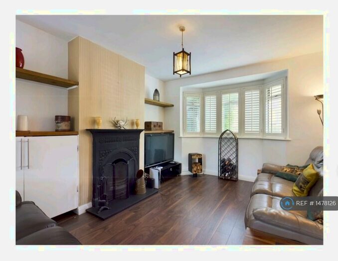 3 Bedroom Terraced House To Rent In Ronver Road, London, SE12