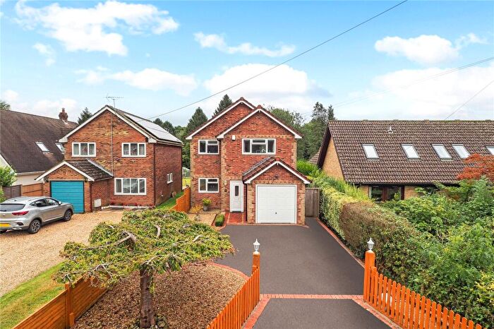 4 Bedroom Detached House For Sale In Blackberry Lane, Four Marks, Alton, Hampshire, GU34