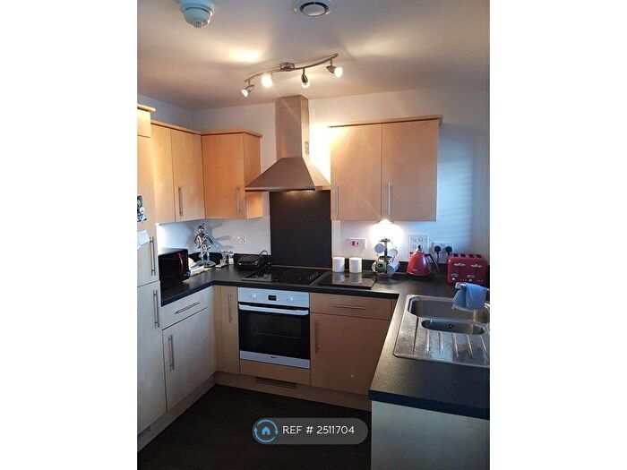1 Bedroom Flat To Rent In Flagship House, Fareham, PO16