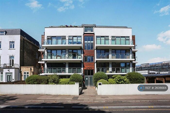 2 Bedroom Flat To Rent In Miho Apartments, London, N7