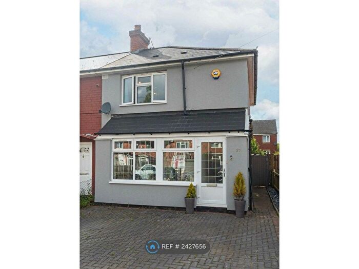 3 Bedroom Semi-Detached House To Rent In Inverness Road, Birmingham, B31