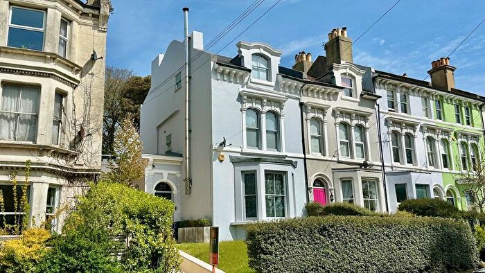 5 Bedroom End Of Terrace House For Sale In St Helens Road, Hastings, TN34