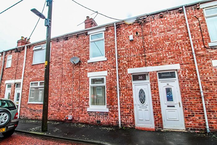 2 Bedroom Terraced House For Sale In King Street, Birtley, Chester Le Street, DH3