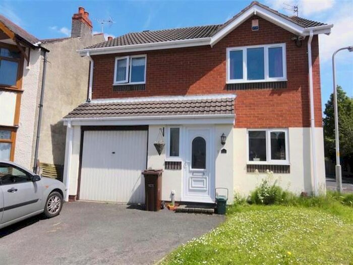 3 Bedroom Detached House To Rent In Windsor Avenue, Penn, Wolverhampton, WV4