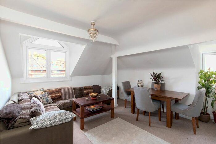 1 Bedroom Flat To Rent In Tierney Road, Streatham Hill, SW2
