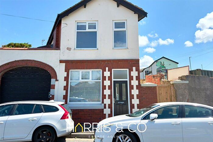 2 Bedroom Detached House To Rent In Custom House Lane, Fleetwood, Lancashire, FY7