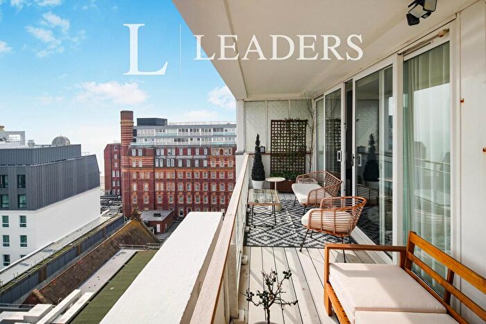 2 Bedroom Flat To Rent In St. Margarets Place, Brighton, East Sussex, BN1