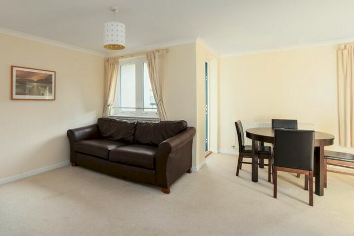 2 Bedroom Flat To Rent In Ocean Drive, The Shore, Edinburgh, EH6