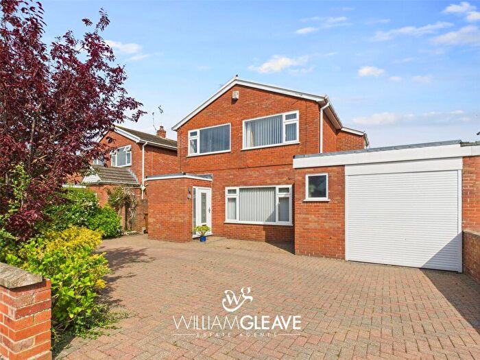 3 Bedroom Detached House For Sale In Marlborough Avenue, Hawarden, Deeside, Flintshire, CH5