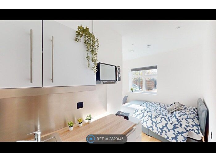 Studio To Rent In Grasmere Avenue, London, W3