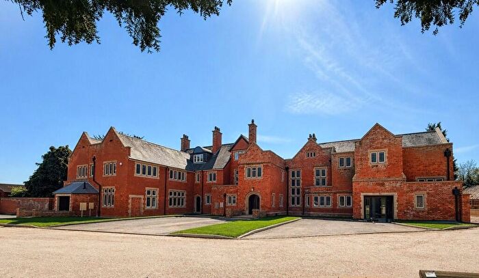 5 Bedroom House For Sale In Stephensons Gardens, Littleover, DE23