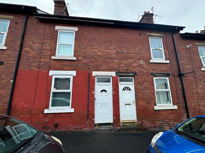 3 Bedroom Terraced House To Rent In Dent Street, Leeds, West Yorkshire, LS9