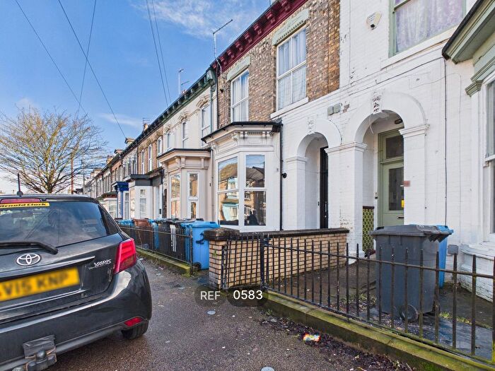 1 Bedroom Flat To Rent In Albany Street, HU3