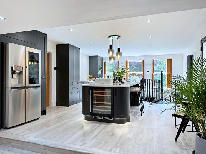4 Bedroom Detached House For Sale In Blyth Hall, Blyth, Worksop, Nottinghamshire, S81