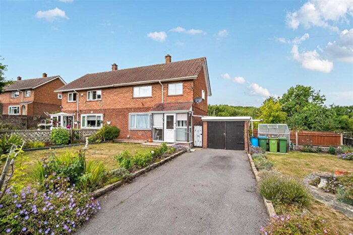 3 Bedroom Semi-Detached House For Sale In West Street, Titchfield, PO14