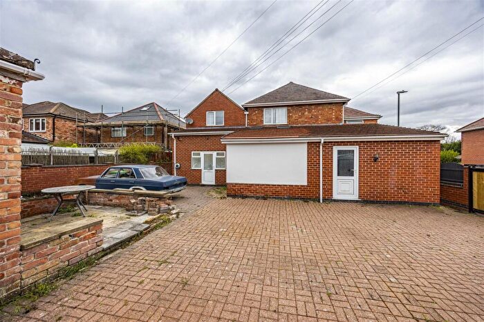 1 Bedroom House To Rent In Trowell Road, Nottingham, NG8