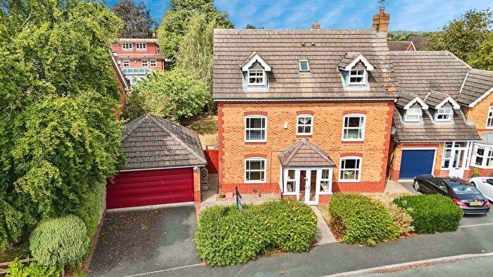 5 Bedroom Detached House For Sale In Barrack Close, Sutton Coldfield, B75