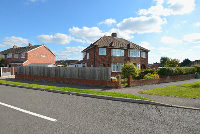 3 Bedroom Semi-Detached House For Sale In Beancroft Road, Marston Moretaine, MK43