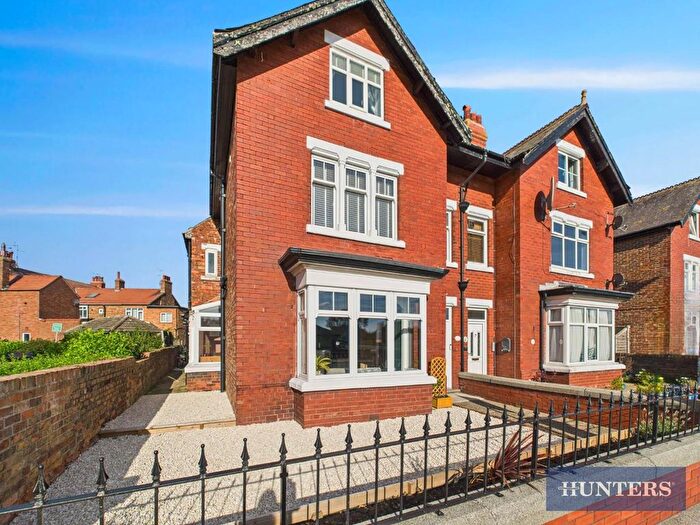 5 Bedroom Semi-Detached House For Sale In Station Avenue, Filey, YO14