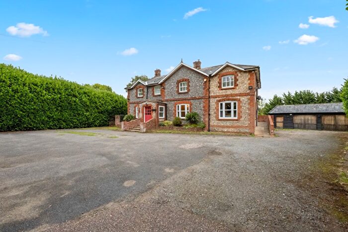 7 Bedroom Detached House For Sale In Crowhurst Lane, Sevenoaks, TN15