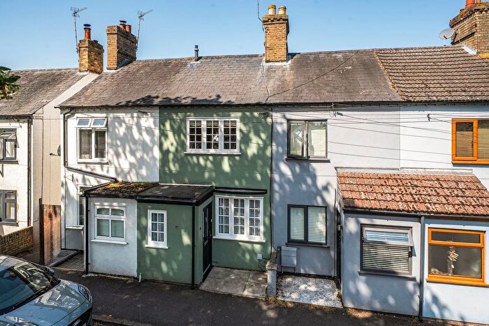 2 Bedroom Terraced House For Sale In Ivel Road, Shefford, SG17
