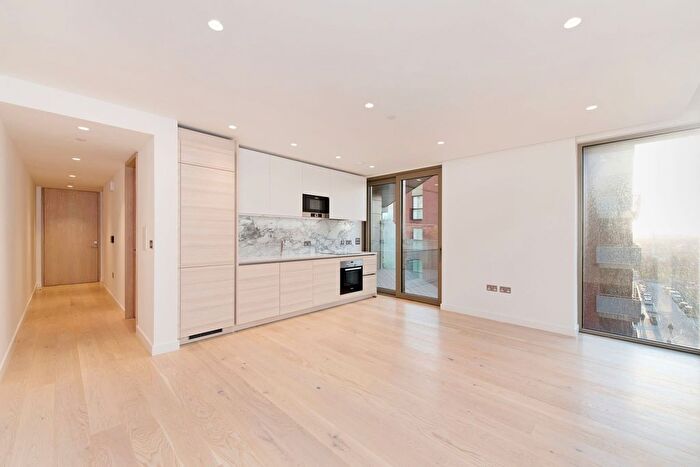 1 Bedroom Flat To Rent In Lighterman Building, Greenwich Peninsula, London, SE10