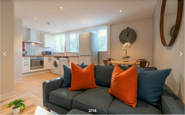 3 Bedroom Flat To Rent In Portland Road, Arboretum, NG7