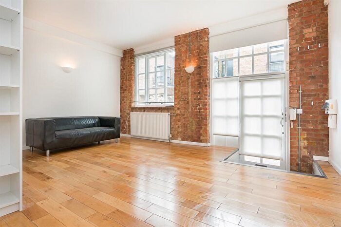 2 Bedroom Flat To Rent In Indigo Mews, Carysfort Road, London, N16