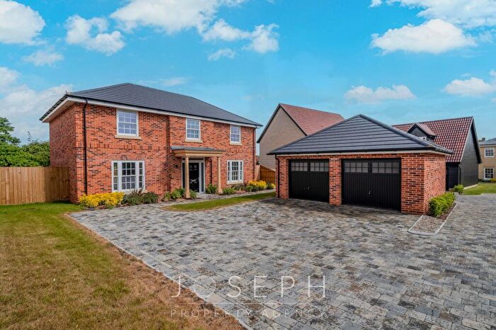5 Bedroom Detached House For Sale In Saxon Court, Framlingham, IP13