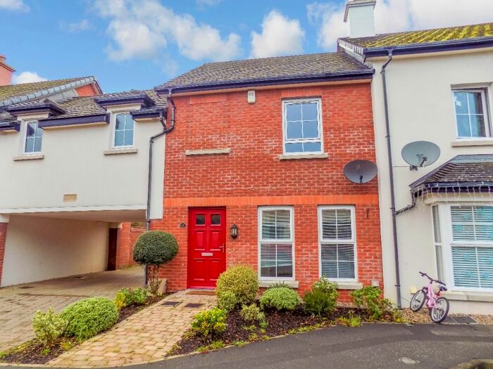 3 Bedroom Town House To Rent In Lady Wallace Road, Lisburn BT28