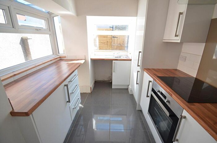 2 Bedroom Property To Rent In Stanley Street, Oswaldtwistle, BB5