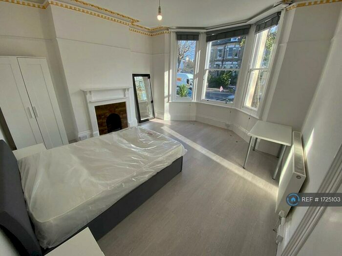 1 Bedroom Flat To Rent In Goldstone Villas, Hove, BN3