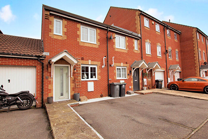 2 Bedroom End Of Terrace House For Sale In Leander Drive, Priddy's Hard, Gosport, PO12