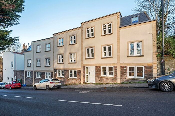 2 Bedroom Flat For Sale In Hampton Road, Redland, Bristol, BS6