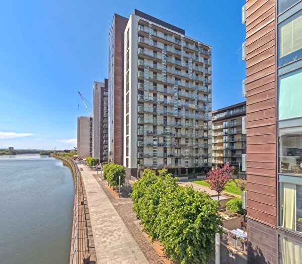 1 Bedroom Flat For Sale In Meadowside Quay Walk, Flat /, Glasgow Harbour, Glasgow, G11