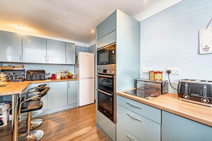 3 Bedroom Link Detached House For Sale In Level Road, Hawarden, CH5