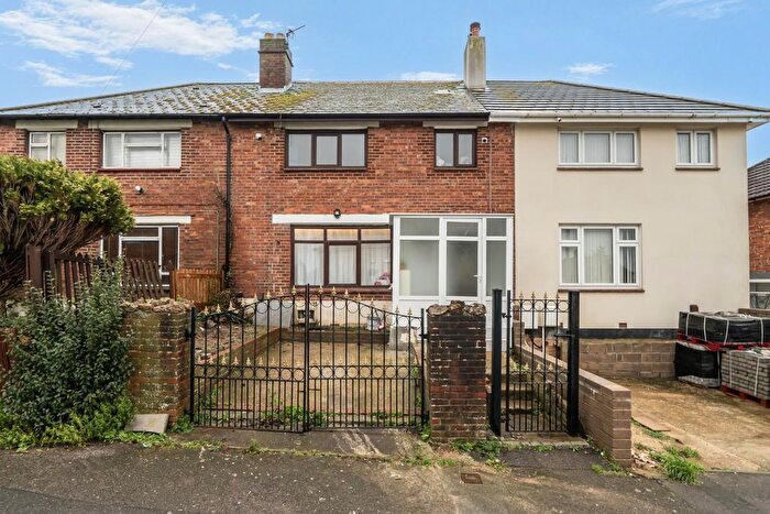 3 Bedroom Terraced House For Sale In Wymering Lane, Portsmouth, PO6